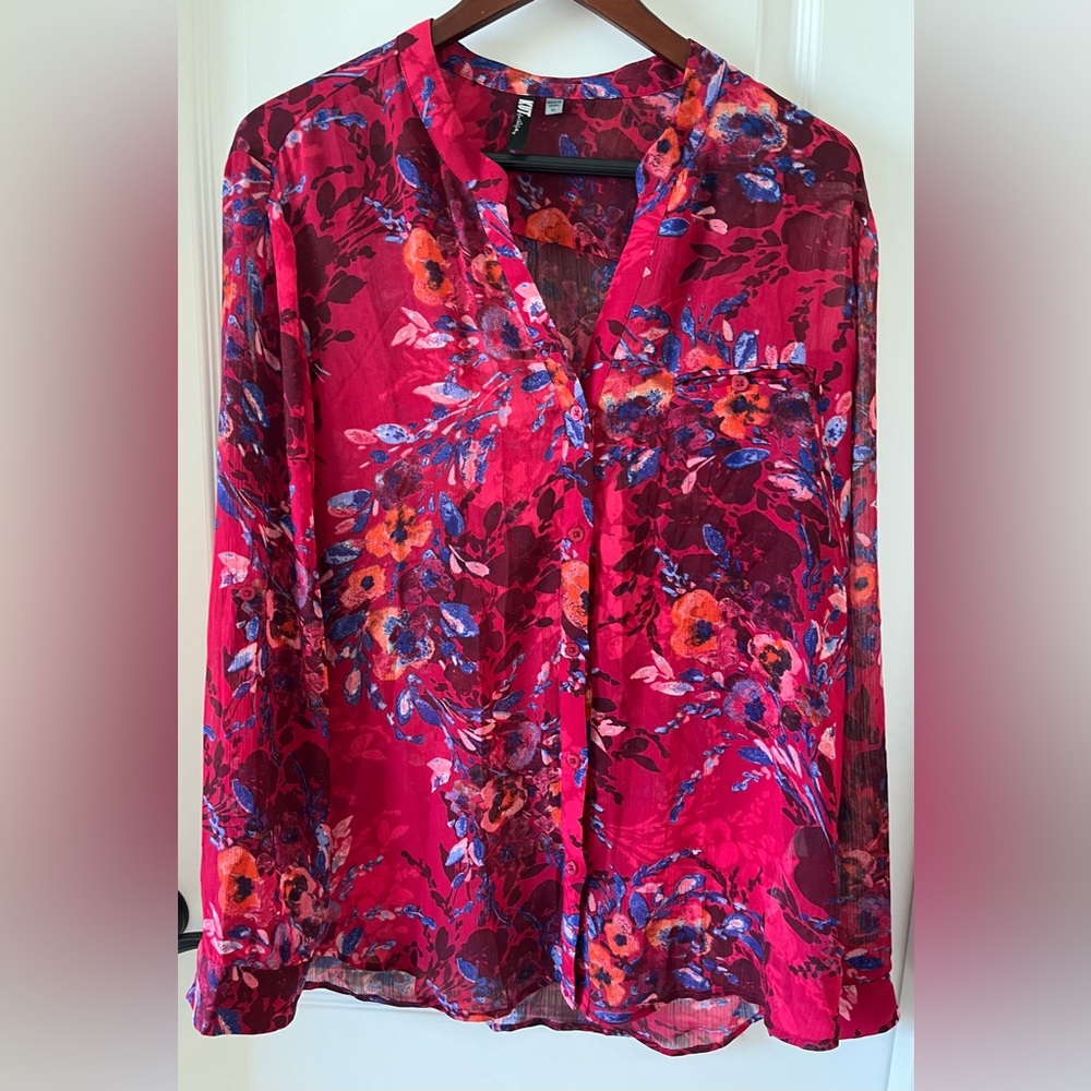 Kut from the Kloth XL Sheer Flowy Button Up Floral Blouse Top